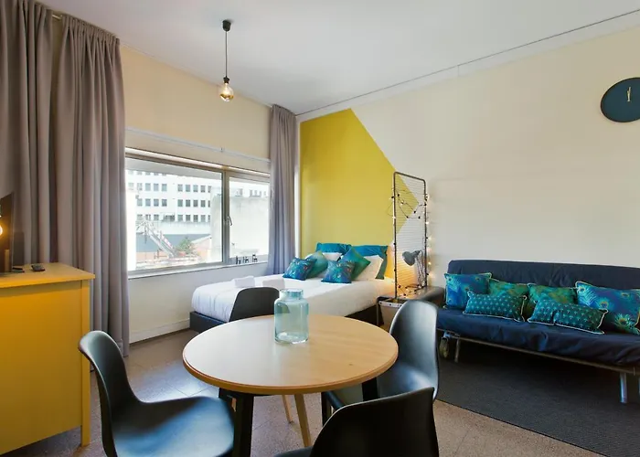 Apartamento Trindade 77 *